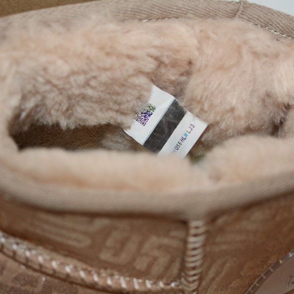 NIB UGG ULTRA MINI MONOGRAM‎ TAN WOMEN'S BOOTS - Picture 8 of 9